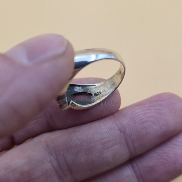 Size 8.5 Sterling Silver X Pattern Marcasite Heart Onyx Band Ring A5513 - Picture 6 of 9